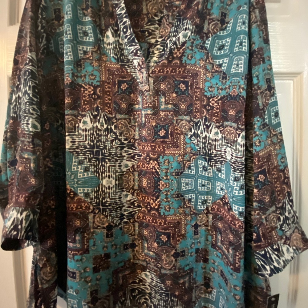 Women’s Blouse
